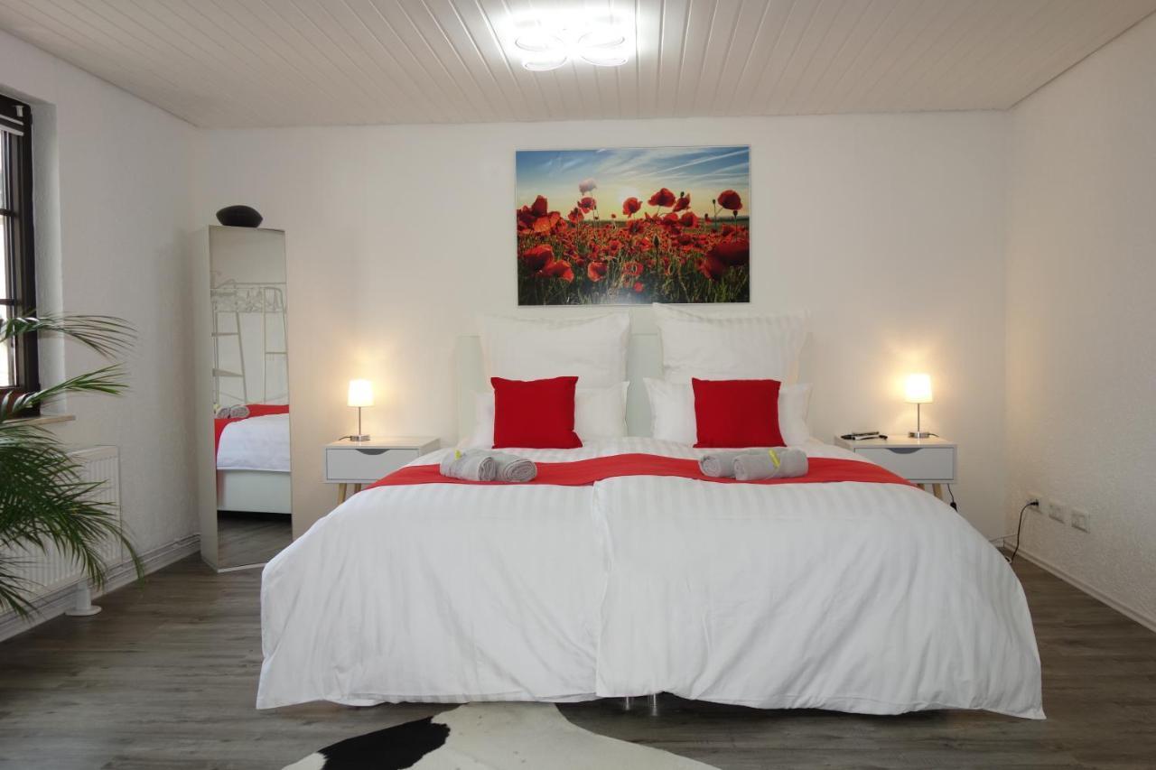 Happy-Homes Red - Up To 5 - Kueche - W-Lan - Netflix - Honig - Terrasse Altenstädt Extérieur photo