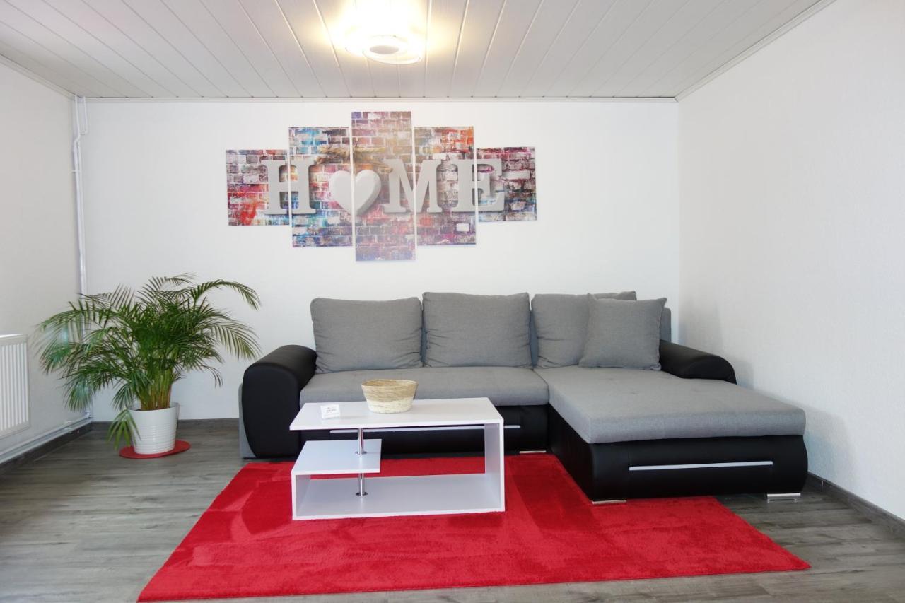 Happy-Homes Red - Up To 5 - Kueche - W-Lan - Netflix - Honig - Terrasse Altenstädt Extérieur photo